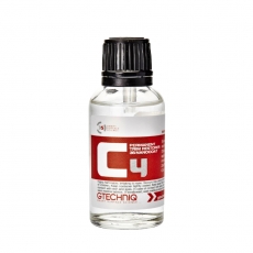 Gtechniq C4 Permanent Trim Restorer, 30 ml