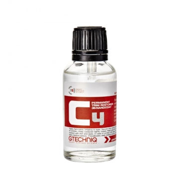 Gtechniq C4 Permanent Trim Restorer, 30 ml