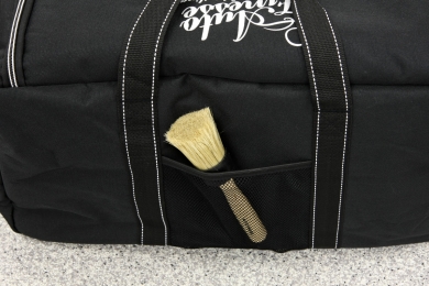 Auto Finesse Crew Bag verkkotasku takapuolella